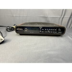 Vintage Sony Dream Machine Clock Radio Alarm Woodgrain